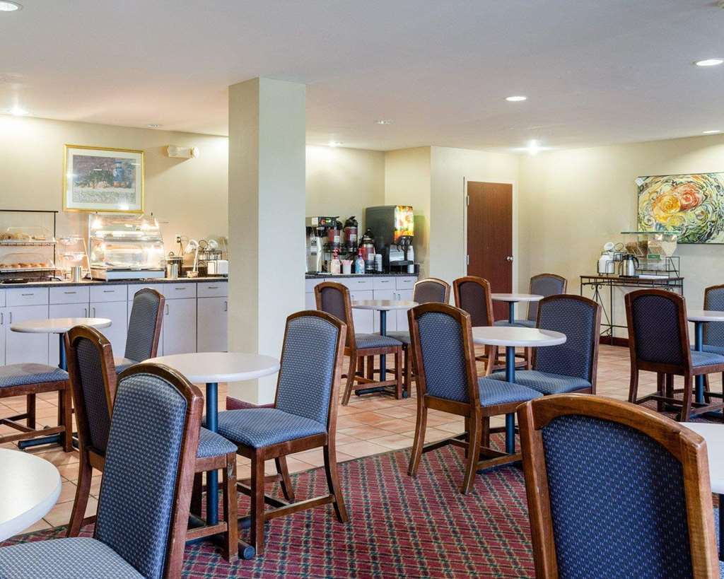 Rodeway Inn Greenville Restaurant photo